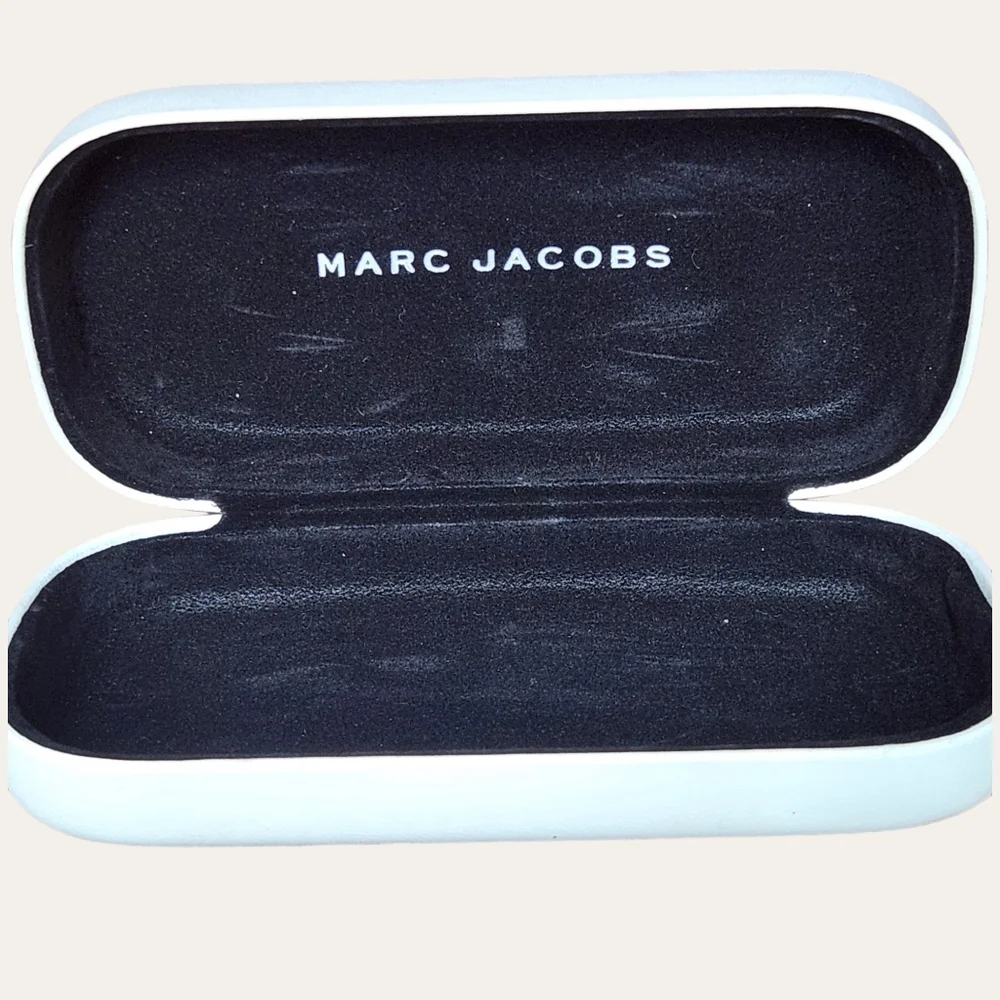 Marc Jacobs White Leather Hard Shell Sunglass Case